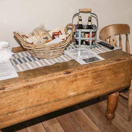 Lee House Cottage Cheddleton Екстер'єр фото