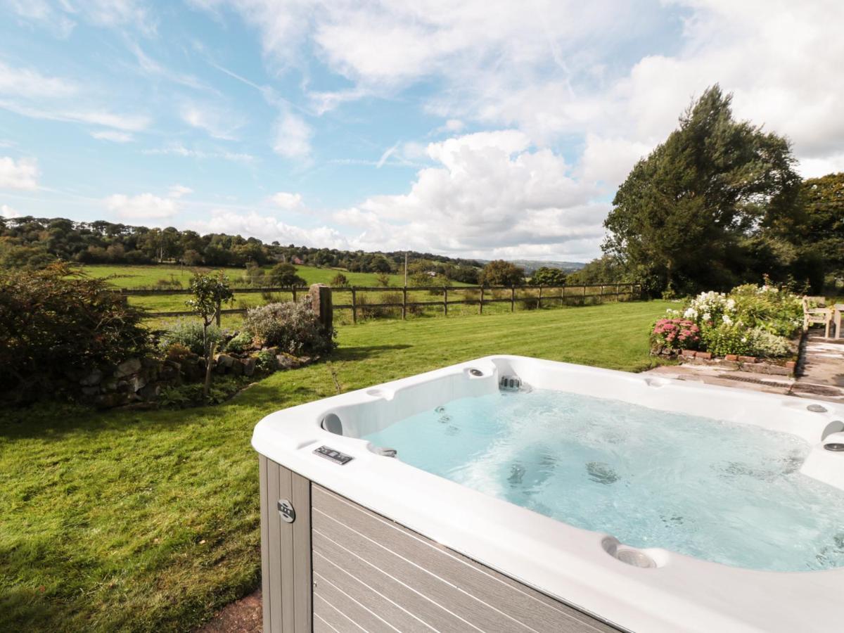 Lee House Cottage Cheddleton Екстер'єр фото