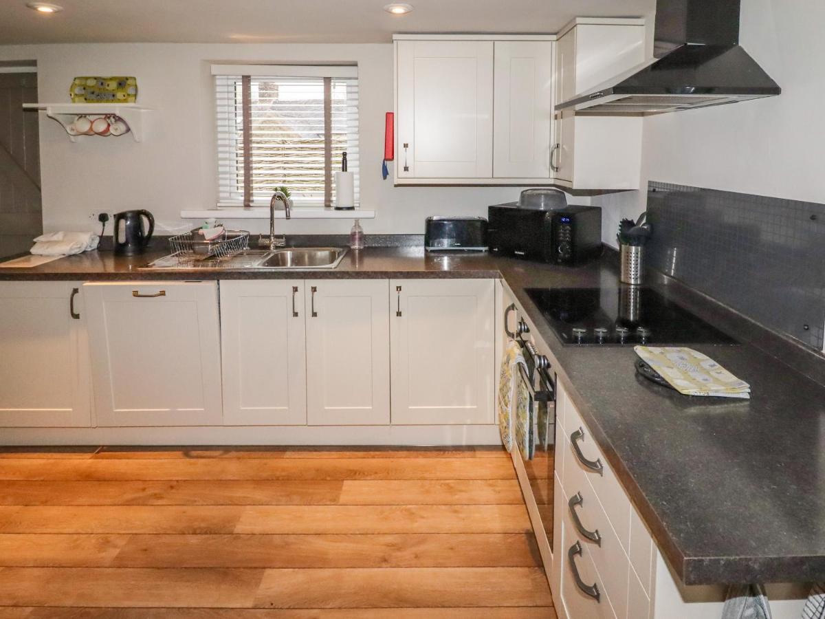 Lee House Cottage Cheddleton Екстер'єр фото
