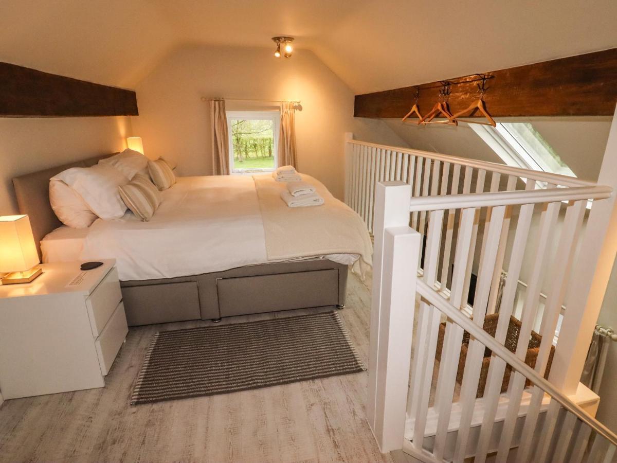 Lee House Cottage Cheddleton Екстер'єр фото