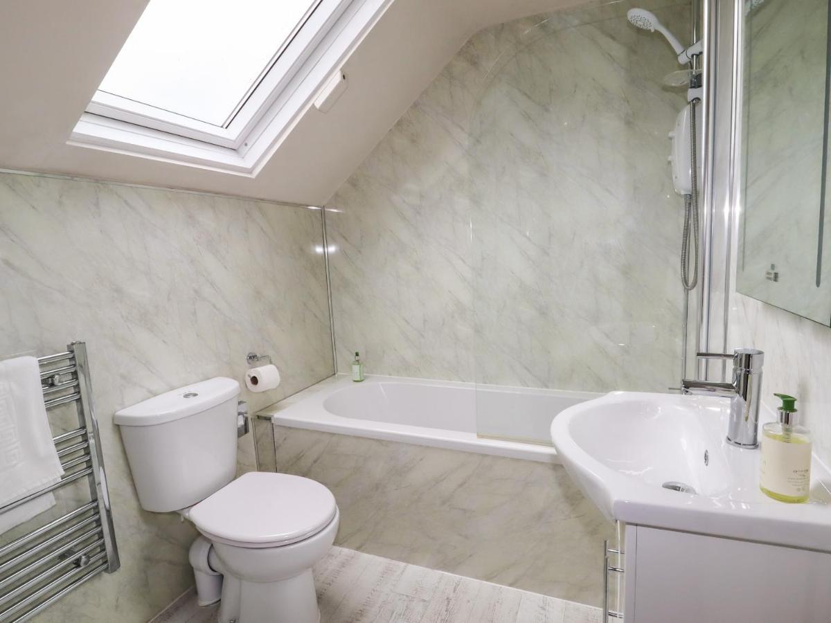 Lee House Cottage Cheddleton Екстер'єр фото